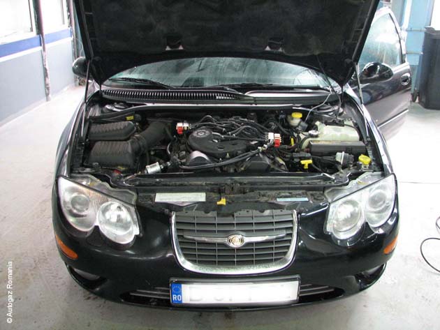 chrysler-300m-2